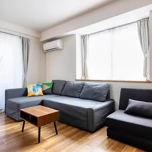 https://romantic-flat-in-the-heart-of-shibuya-7min-walk.alltokyohotels.com